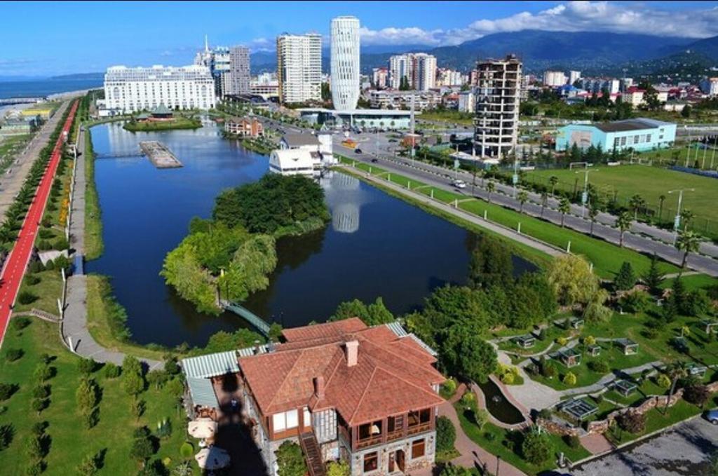 G.M.M Apartaments Батуми Экстерьер фото